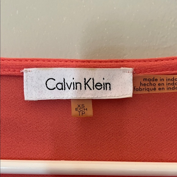 Calvin Klein Vibrant Coral Top - Picture 2 of 3